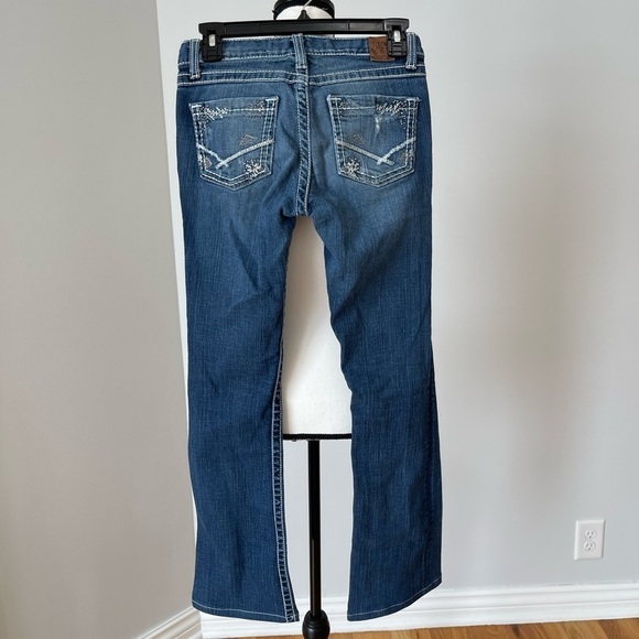 BKE Lexi flare boot jean in a size 26 white stitching western rodeo rocker - Picture 11 of 16